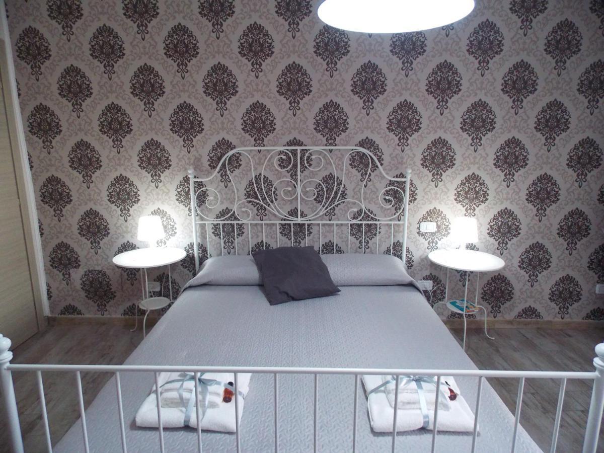 Il Vicoletto Bed & Breakfast Frascineto Ngoại thất bức ảnh