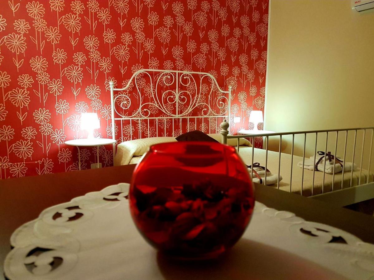 Il Vicoletto Bed & Breakfast Frascineto Ngoại thất bức ảnh